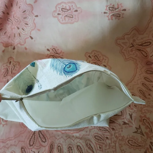 Peacock Feathers Pillow Case. Crystals Succulent Boho Chic Beautiful - Picture 6 of 11